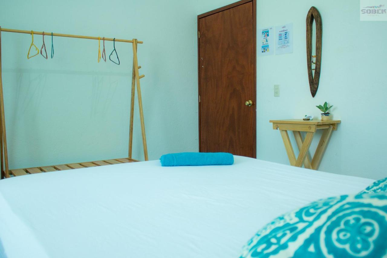 Casa Sobek Hotel ปูแอร์โตเอสกอนดิโด ภายนอก รูปภาพ